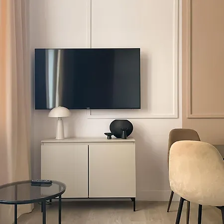 Visiting - Leszczynskiego * Vratislav