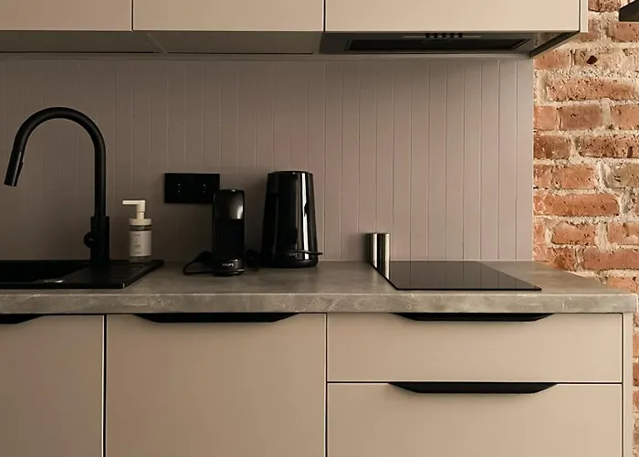 Visiting - Leszczynskiego